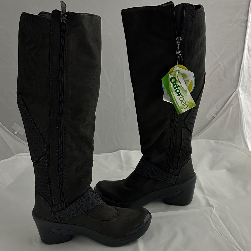 Bzees Dark Grey under the Knee Boots